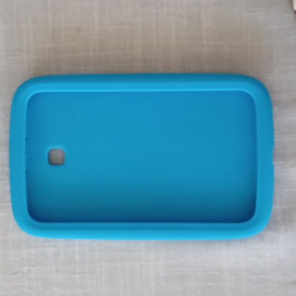 Verizon kid friendly case for the Samsung Gizmo tablet - Picture 3 of 3